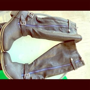 Women’s fashion boot!